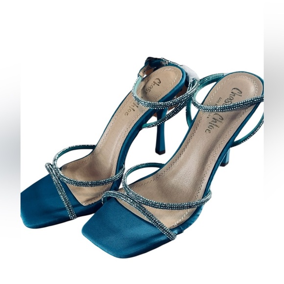 CHASE AND CHLOE. Rhinestone Ankle
Strap Sandal size 8 blue - Picture 5 of 7